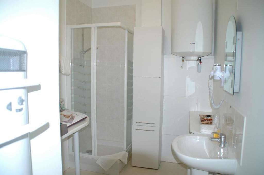 Appartements Du Beffroi Arras Bagian luar foto